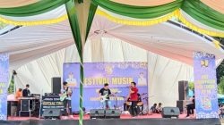 Semarak HUT OKU Timur Ke 18, Dinas Perkim Adakan Festival Music  Band